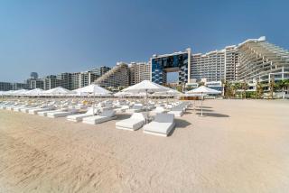 FIVE Palm Upgraded 4 Bedrooms with Private Pool - Dubai - 8