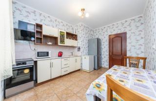 Комфортная квартира на метро Осокорки - Kiev - 6