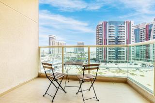 Luxe Studio with Upgraded Interior in Sports City - Dubái - 7
