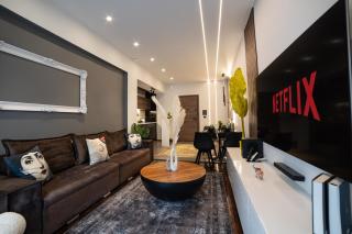 URBAN MAISON PREMIOUM - Larisa - 0