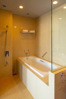 Akmani Hotel Jakarta - Jakarta - 2