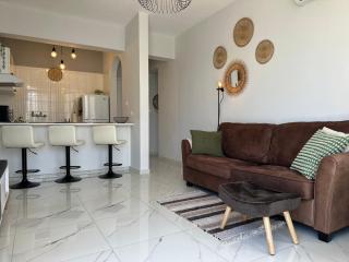 Sea view apartment near the beach - 8