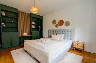 Beheizter Whirlpool und Panoramafenster vom Bett ins Grüne! - 9