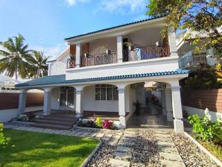 Beach Hive - Blue Bay - 8