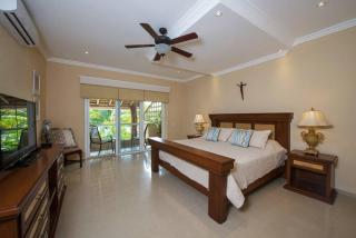 Cheerful Beach front 3 bedrooms houseLongo - 6