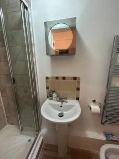 Spacious Studio Flat Paddington - London - 2