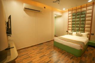 Dashrath Inn near Ramjanmbhoomi - Ayodhya - 3