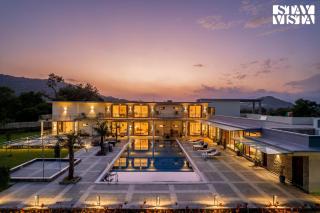 Middle Earth by Vieda - Part of StayVista with Pool - Karjat - 0