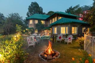 Alaya Stays 3 BHK Pet-friendly with Garden - Chalet Vie Villa - 0