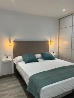 Apartamentos Duomo Poniente Benidorm - Benidorm - 0