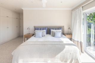 Classy Accommodation with Great Views - Cape St Francis - 3