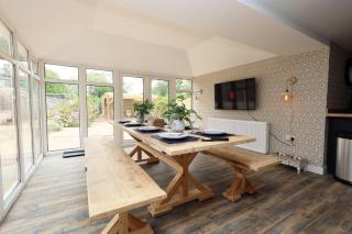 Sleeps14,Sauna,ColdPlunge,Hottub,xboxroom,XLgarden - 5