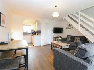 102 Waterside Park - 5