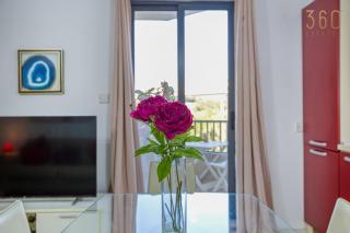Lovely 1BR Apt with private balcony in Gzira by 360 Estates - Il-Gżira - 5