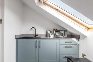 5-Bed 3-Bath Ideal for Large Groups - - 3