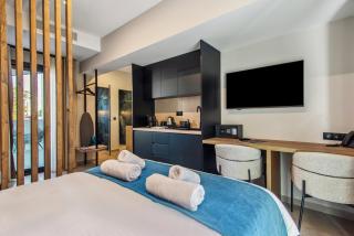 Mc Queen Boutique Apartments - 1