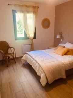 Maison avec jardin dans village - Réaup - 4