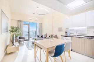 Elegant Home next to Metro Station in Al Furjan - 7