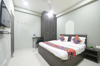 FabHotel Alpha - Gurgaon - 9
