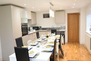 Chaucer House Holiday Home - 4