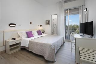 Hotel Gioiello - Cesenatico - 9