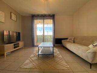 T2 Tout Confort - Parking Gratuit - 8