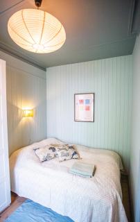 Charming 1800s Apt w Fireplace and Free parking - Oslo - 4