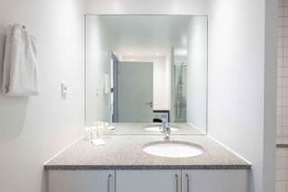 Stylish 3BR Apartment w Two Balconies - Copenhaga - 8