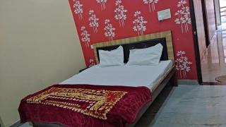 Shri Sarju Guest house - Ayodhya - 1