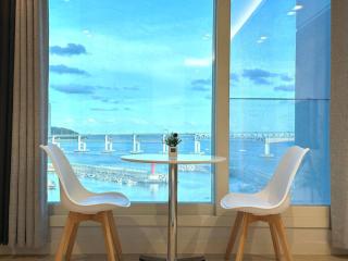 Blue Wave 2 - Busan - 0