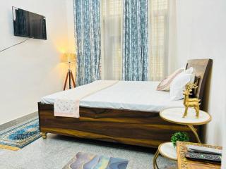 Apartment nearby madanta hospital - Gurgaon - 0
