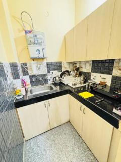 Apartment nearby madanta hospital - Gurgaon - 6