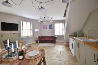 St Nicholas Corner - A New Unique Town Centre Home - 9
