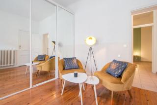 Menton Center - Elegant & Spacious 2BR - 4