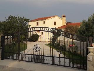Apartment Ljilja - Zaton - 0
