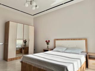 Apple City - Prigorodnyy - 8