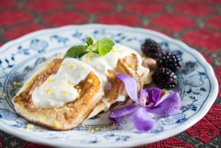 Crystal's View Bed & Breakfast - 3