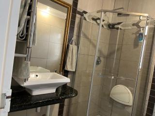 Sleepers Villa Guesthouse - 7