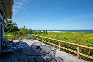 Waterfront on Cape Cod Bay - 9
