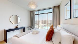 Palace Residence - Chic Two Bed with Creek View - Dubai - 2