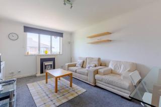 Homely 1 Bedroom Apartment in Beckton With Parking - Londra - 7