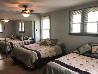3 Bedroom Home - Lake Views on 3 Sides - Caseyville - 1