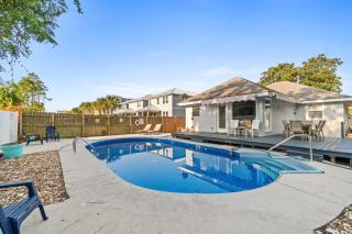 Beach House - Barefoot House by Panhandle Getaways - Panama City Beach - 0