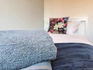 4 Bedroom Home All En-Suites with Garden in Doncaster - Bentley - 6