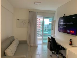 B1113 Flat com smart tv em andar alto (SHN) - Brasilia - 0