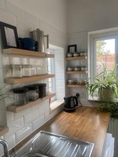 Seaside Retreat - Broadwater - 1