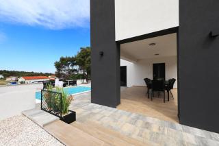 Vila Beny - Vir (Puntadura) - 2