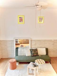 Renovated retro home w terrace - 5