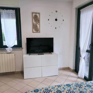 APP 22 - Appartamento ad Angolo con Balcone - Monza - 4