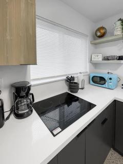 Newly Remodeled full Apartment - Miami - 5